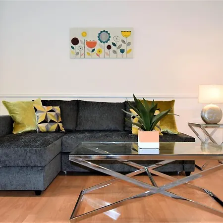 The Pembroke - Yourapartment